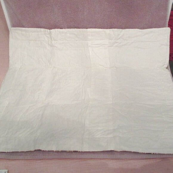 Waverly Victorian Violets Quilted Patchwork Pillow Shams Standard Set Of 2 NEW - Picture 6 of 10